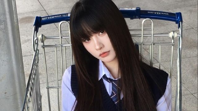 开了三天的飞行模式 还是没飞进你心里