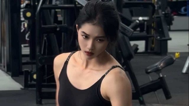 饺子要吃烫烫的，女人要爱壮壮的