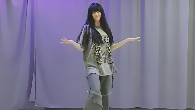 俄罗斯姑娘才艺表演24.04.26_小逗比(安娜)