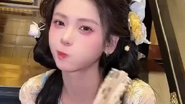 “不要和往事过不去，因为它已经过去.