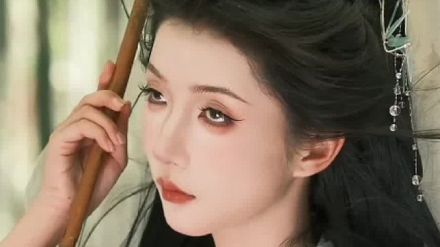 那一别你眉轻抚