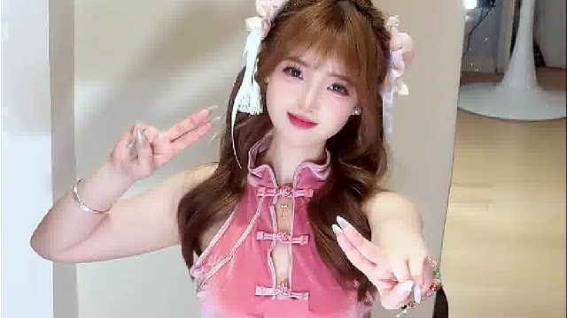 天冷了 请问我可以和你牵手吗