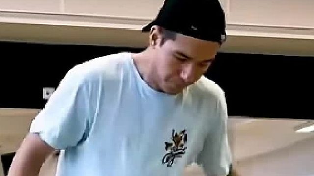 被国际足联禁止使用的五个足球技巧