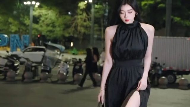 你身上有她的香水味，一闻就没我的贵