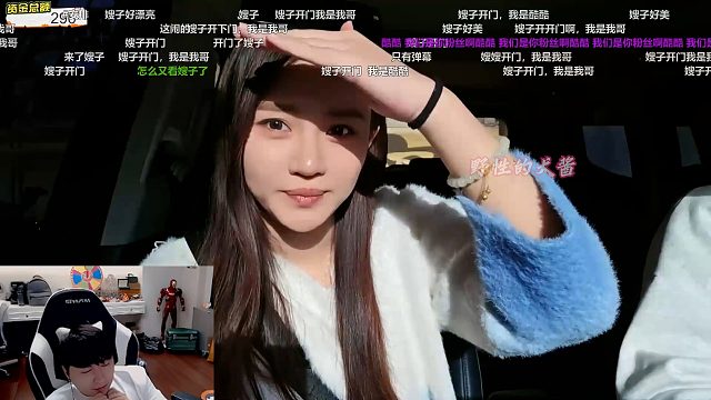 “嫂子开门，我是…”，嫂子对小酷嘘寒问暖，一旁的浩克吃醋急了