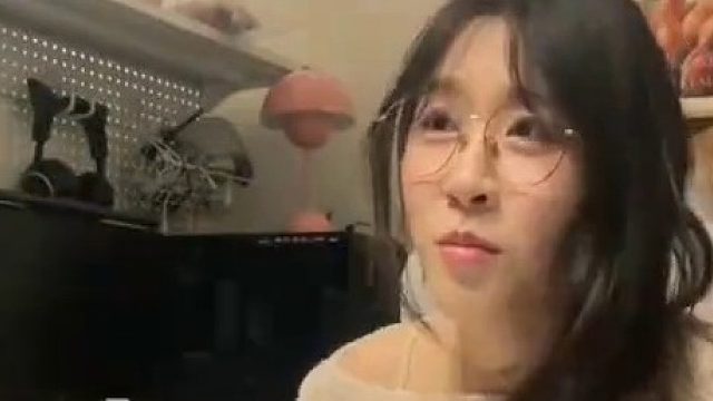 终于学会了，学点魔术是好，能赚钱！