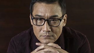 《捕風(fēng)追影》2/2下集：成龍與梁家輝強(qiáng)強(qiáng)聯(lián)合，互飆演技！