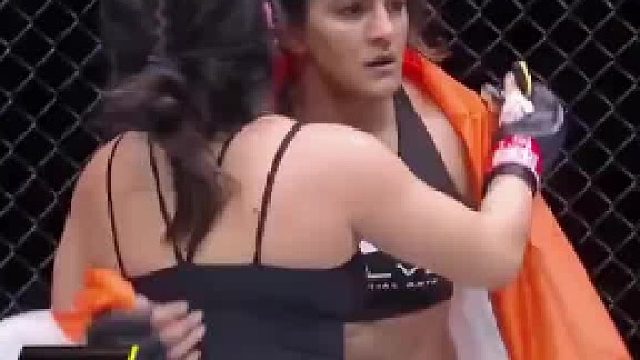 悲伤就在一瞬间凡事不要高兴的太早