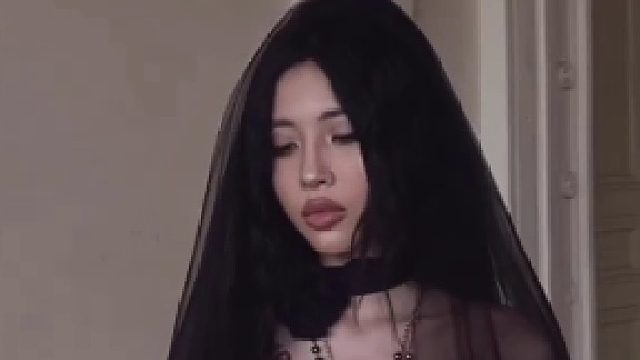 你有没有遇过这样的人 —— 像行走的小太阳，浑身都散发着温暖。