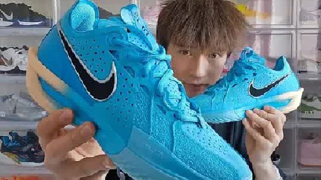 首款用ZOOMX的球鞋并没有翻车，Cut3是不是有种低趴超跑的感觉呢