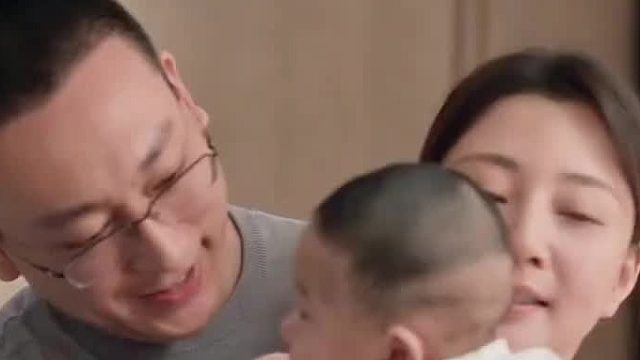 初当月嫂遭X骚扰，女子一招巧妙反击扭转局势！