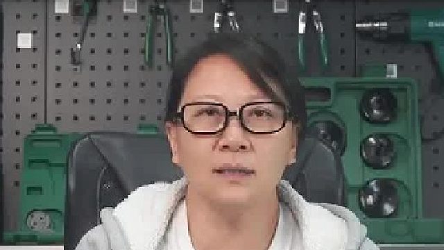 有的时候车停旁边，听到发动机舱里有漏气的声音，而且还特别响，这肯定不是哪儿漏了，其实这是泄压阀的声音