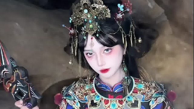 见傩者，百病消