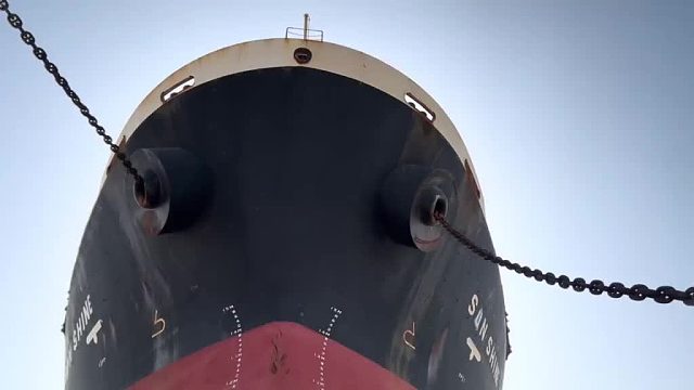 轮船钢板变废为宝