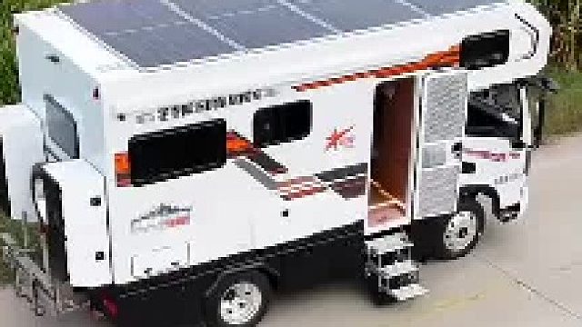 房车露营遭遇糟心事果断更换露营地