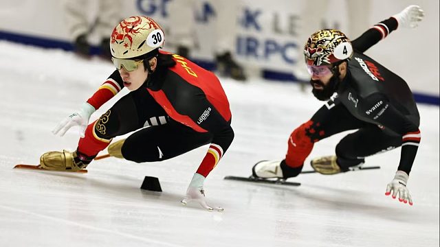 太牛了！短道速滑世巡赛林孝埈上演最疯狂冲刺，中国队逆转夺牌