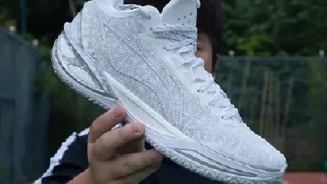 别等V2了，普通版利刃6已经可以冲了