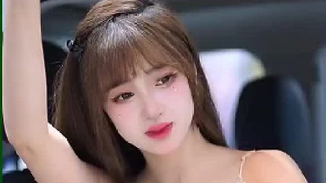 性感美女车模 肤白貌美诱惑美女