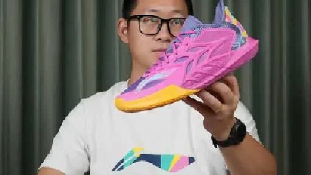 依旧年度Top的延续？！这次#闪击12是你的爱的薄底！