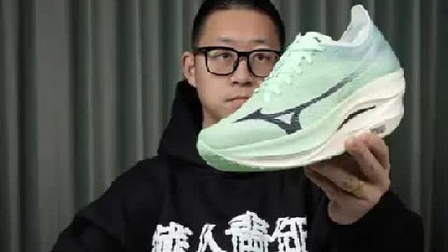拆解生涯の噩梦！！这么激进的跑鞋到底谁在穿？