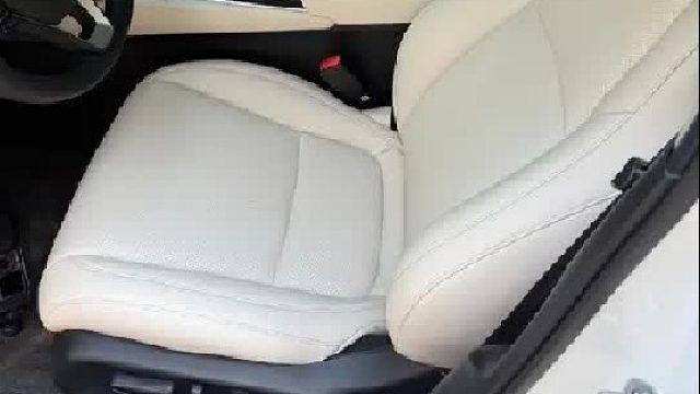 第一视角体验本田雅阁十代内饰升级白色内饰