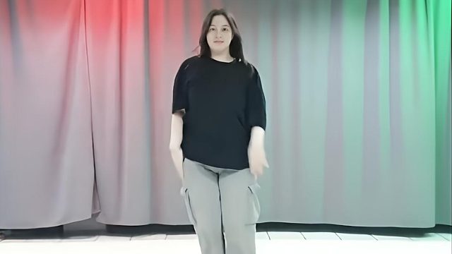 俄罗斯姑娘才艺表演24.03.03_海军(嘎贾)01