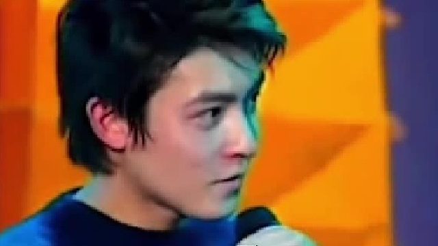 主持人很敢问哦！