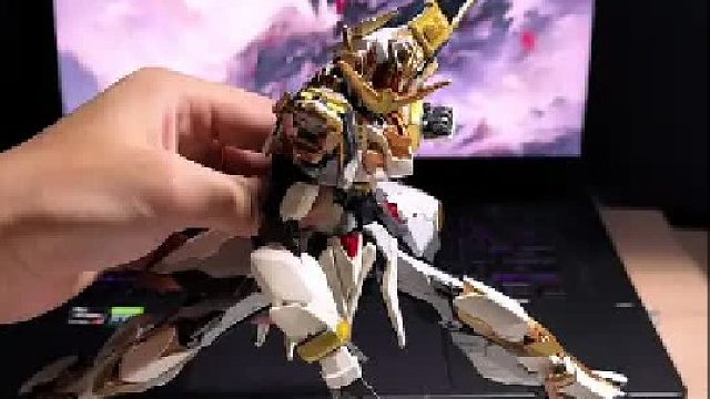 “先暂时改成这样，下次一定会给你一个满意的答案”