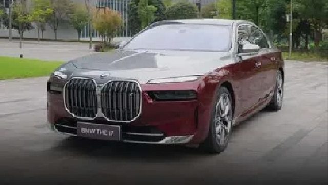 能超越宝马7系的 只有下一代7系