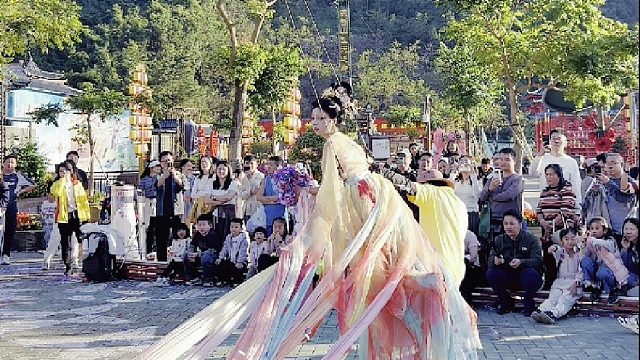 答应你的她，记得来东莞观音山体验天外飞仙，圆一个飞天梦、仙女梦