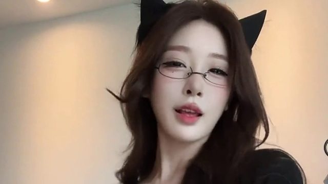 让我看看是谁这么可爱