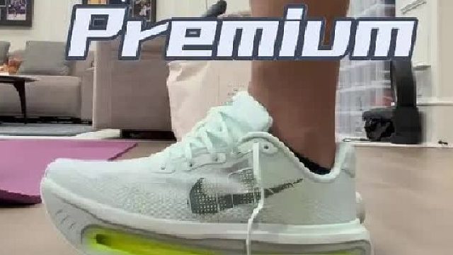 Nike迈柔Premium开箱 最强的顶缓跑鞋出现了吗？