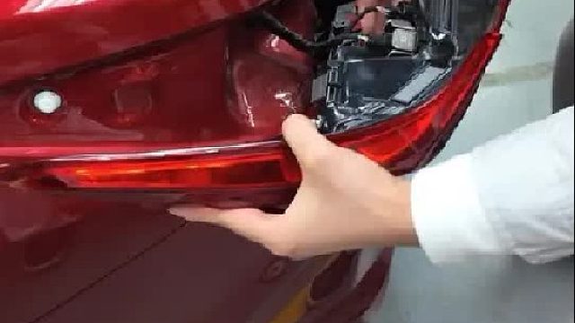 汽车设计除了要美观，更要注重维修便捷性和经济性