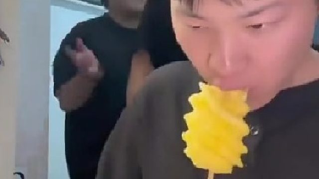 男生宿舍真的这么欢乐吗