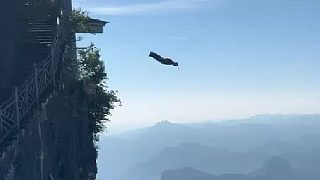 在天空劃下最勇敢的弧線