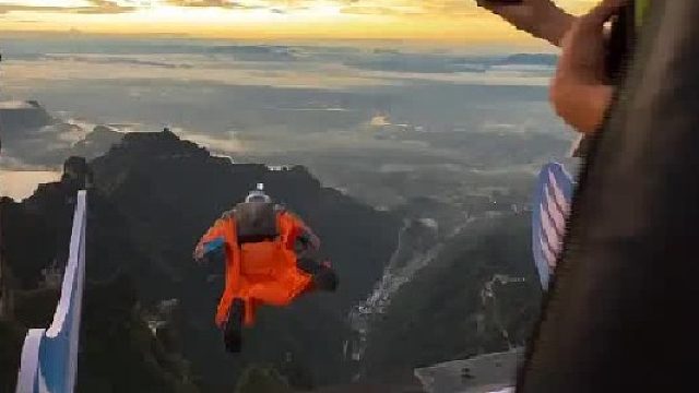 全球顶尖“飞人”齐聚