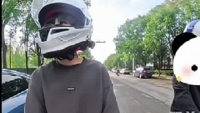 刚买的新车，男子一句“你的小米真帅”车主气的绝尘而去