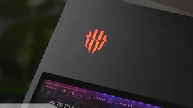 红魔在专业电竞之路上越走越稳了。