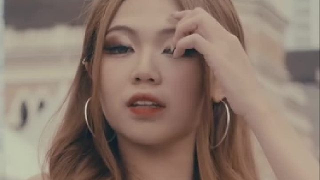 你宝宝好多 我被挤来挤去好委屈