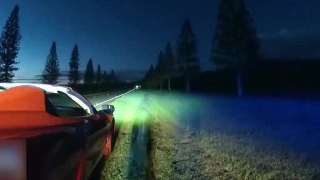 菜鸟警员拦截世界排名第二的亿万富翁，结果走上了人生巅峰