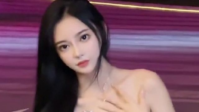 在街头，邂逅不一样的自己