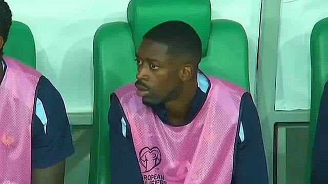 姆巴佩调整过多错失机会，登贝莱表情亮了