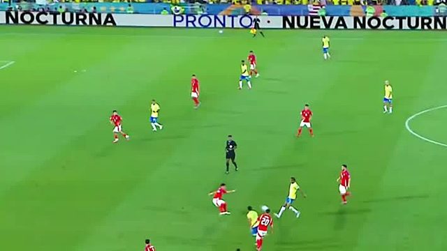 埃斯特旺门前倒钩破门，巴西1比0智利