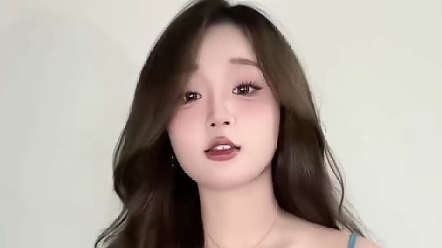 把手伸进光里，warm and soft