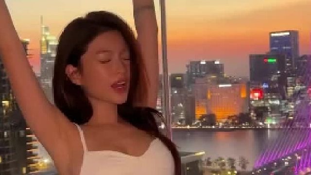 今天的日子格外明亮