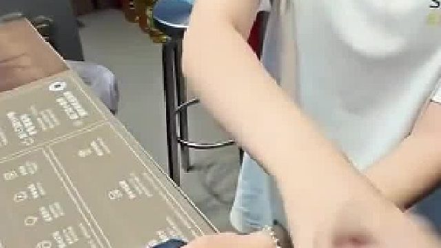 以为是小费结果是消费