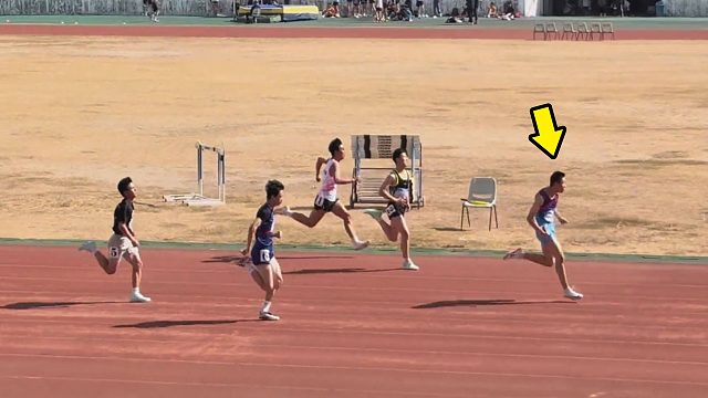 奇特跑姿？14岁中国新飞人100米狂飙夺第一，后程发力太恐怖了