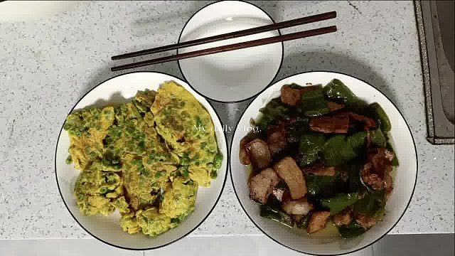 青椒回锅肉 豆角煎蛋