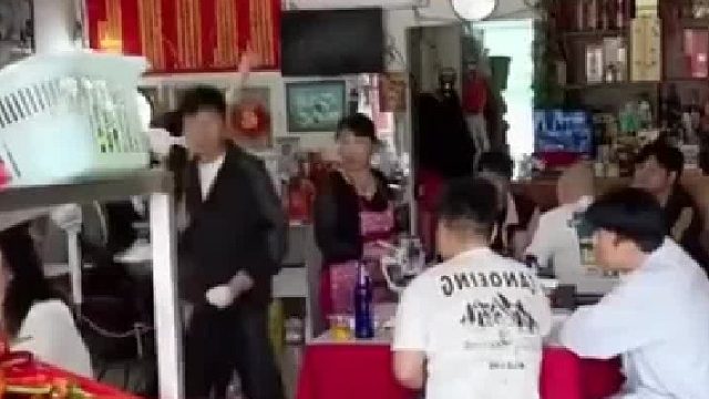 饭店生意有新招