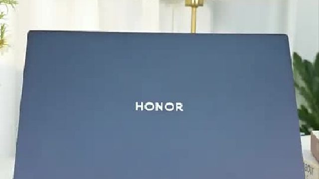 笔记本电脑推荐——荣耀全能本，性能颜值双在线